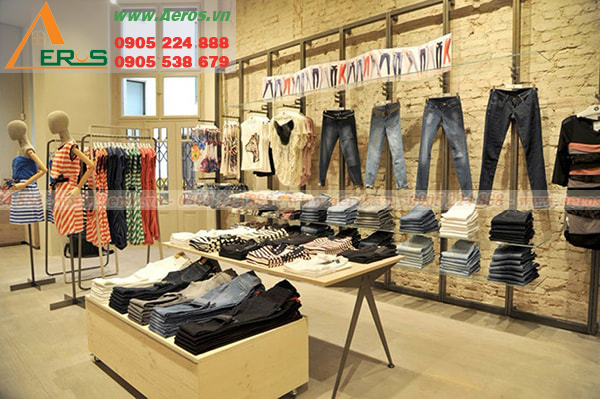 TỦ KỆ SHOP THỜi TRANG AEKTT08