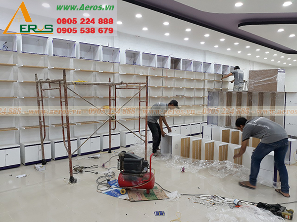 Hình ảnh thi công shop mỹ phẩm Nuty