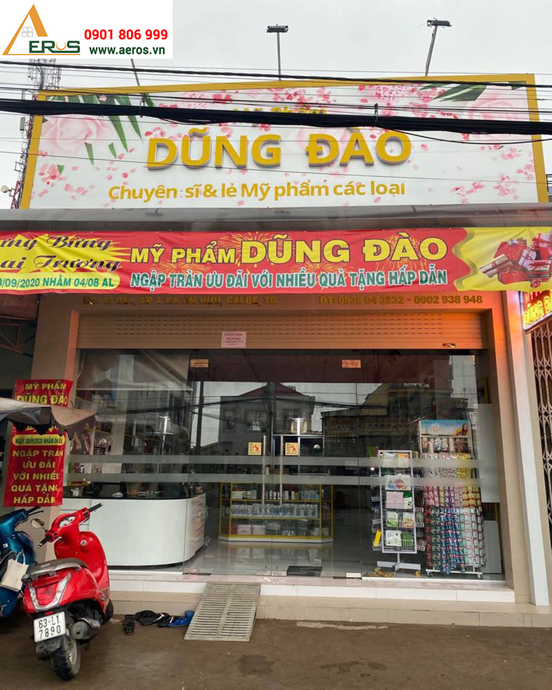 Thi công shop mỹ phẩm Dũng Đào tại Tiền Giang